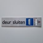 Bordje alu look 'deur sluiten'